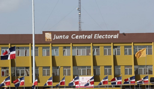 Pleno de la JCE celebra audiencia pública sobre borrador del reglamento que crea la Unidad Administrativa Sancionadora Electoral