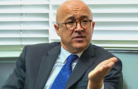 Domínguez Brito solicita retirar del Congreso la fusión del Ministerio de Educación y abrir revisión del Pacto Educativo