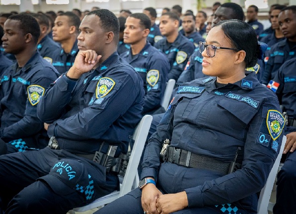 Durante el primer día de la jornada, los agentes participaron en dinámicas de reflexión.